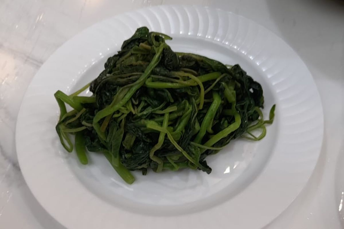 resepi-sayur-bayam-tumis-air