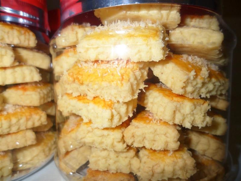 resepi-biskut-kelapa-rangup