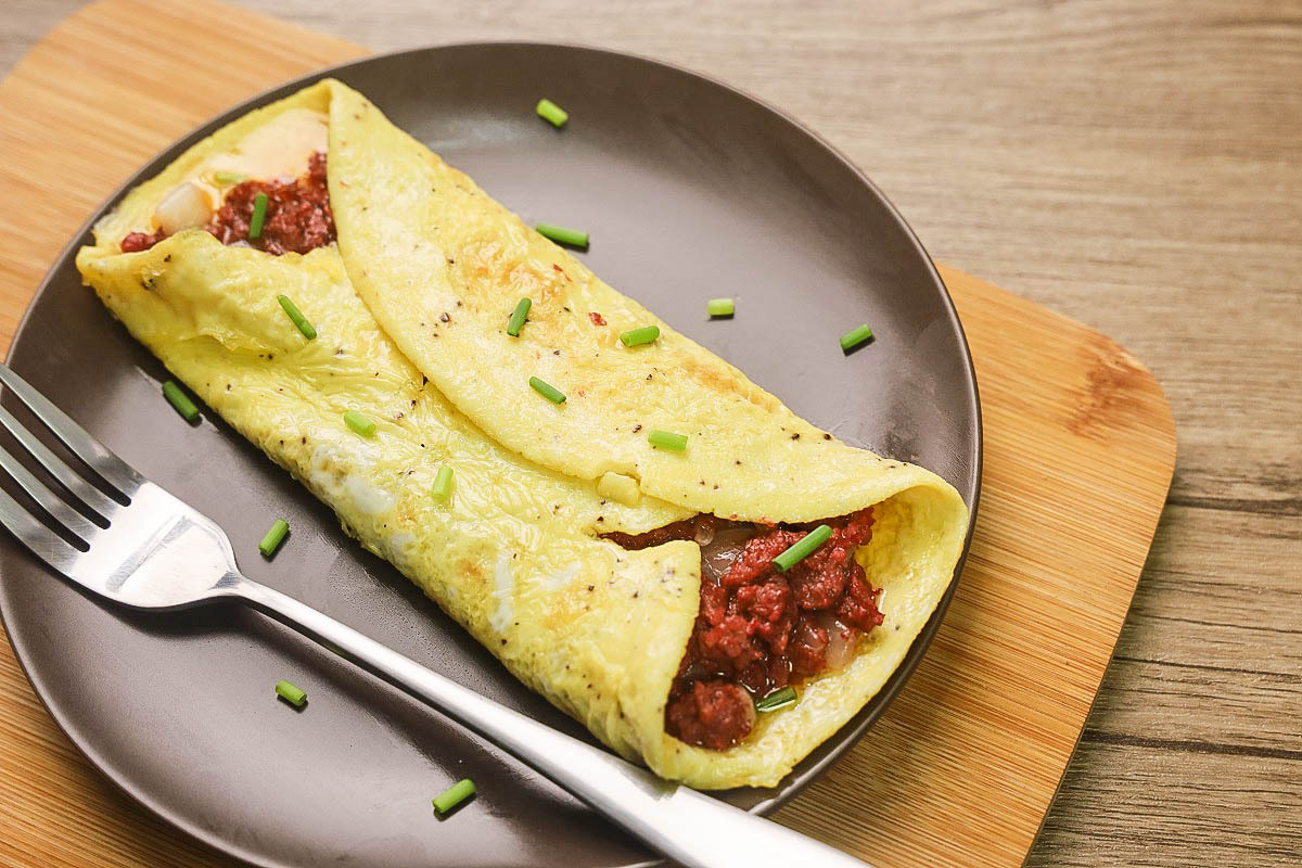 resepi-omelette-berinti-daging